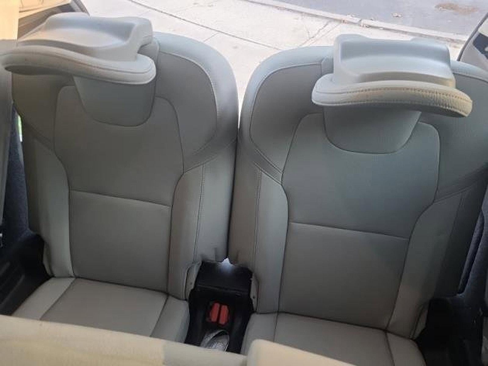 2024 Volvo XC90 B5 AWD Plus Bright Theme 7P