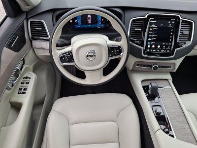 2024 Volvo XC90 B5 AWD Plus Bright Theme 7P