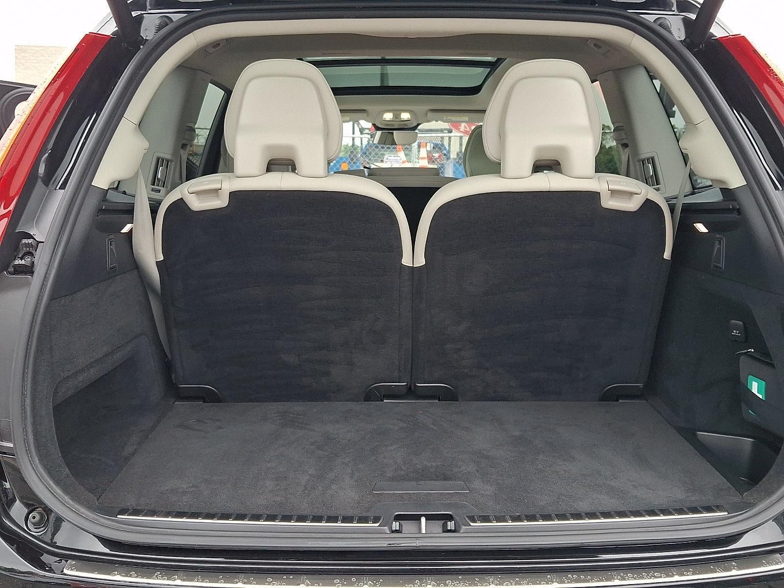 2024 Volvo XC90 B5 AWD Plus Bright Theme 7P