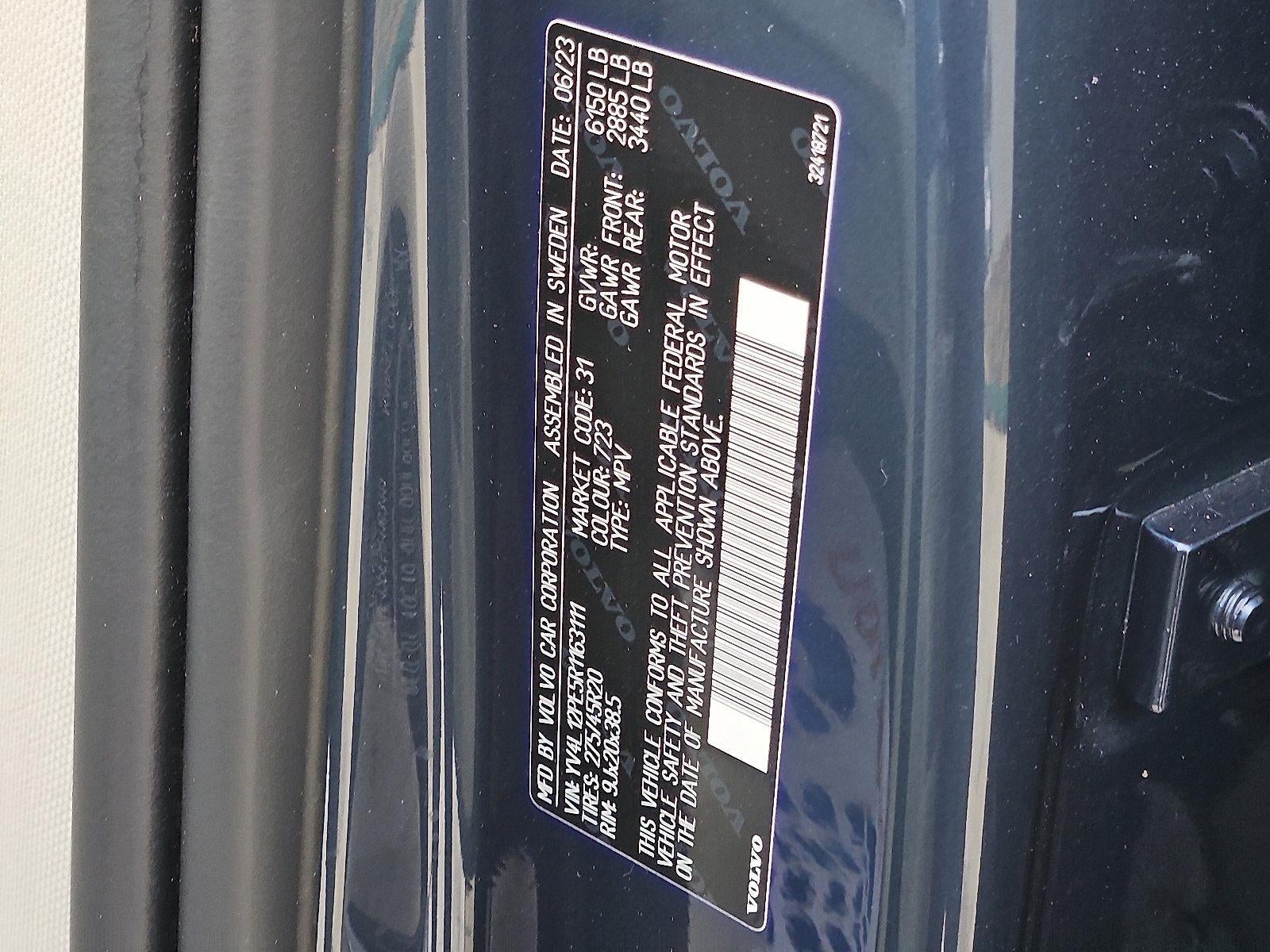 2024 Volvo XC90 B5 AWD Plus Bright Theme 7P