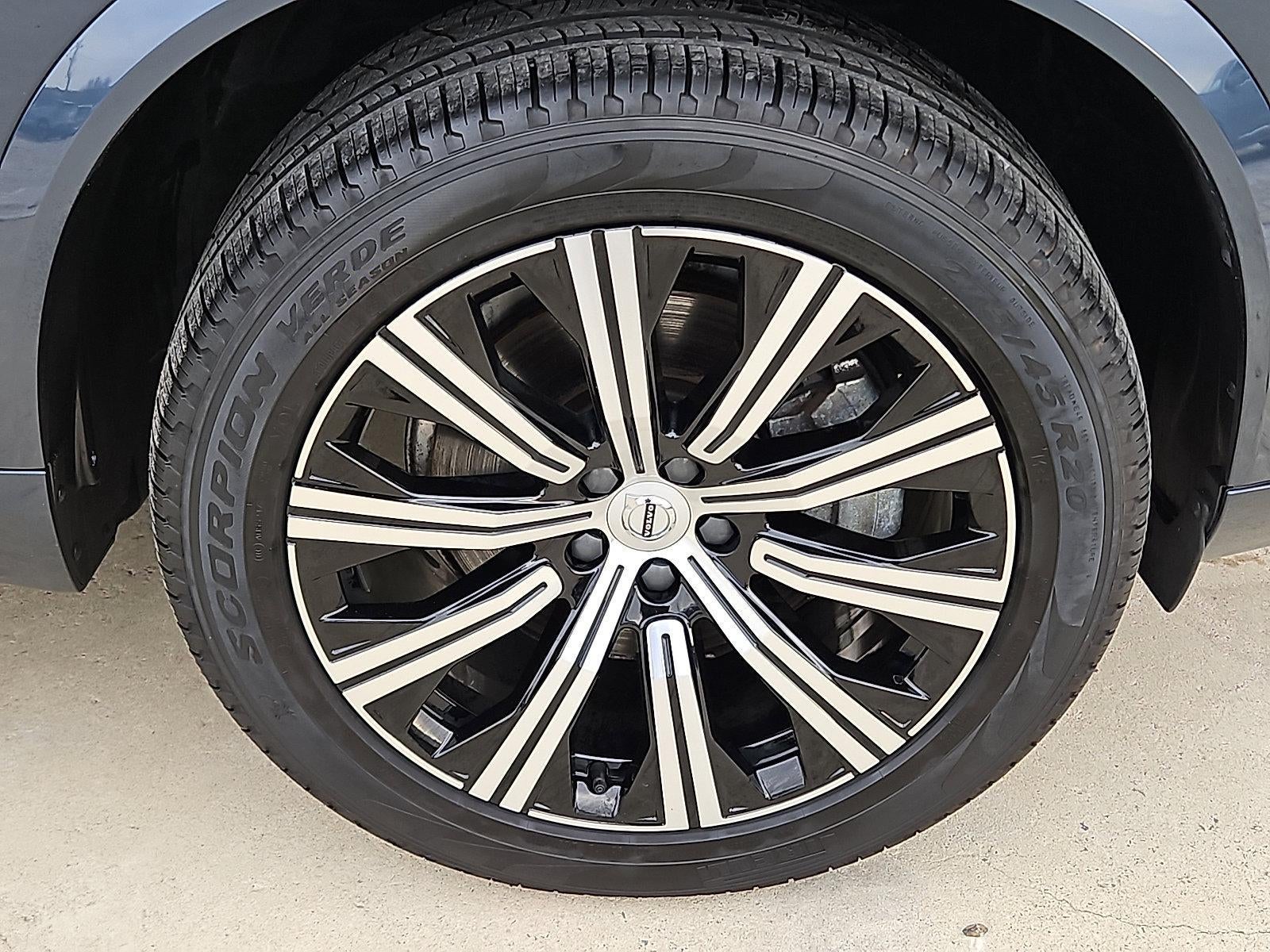 2024 Volvo XC90 B5 AWD Plus Bright Theme 7P