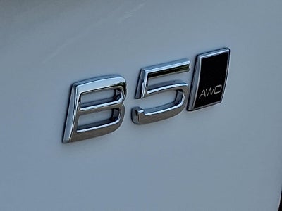 2024 Volvo XC90 B5 AWD Core Bright Theme 7P