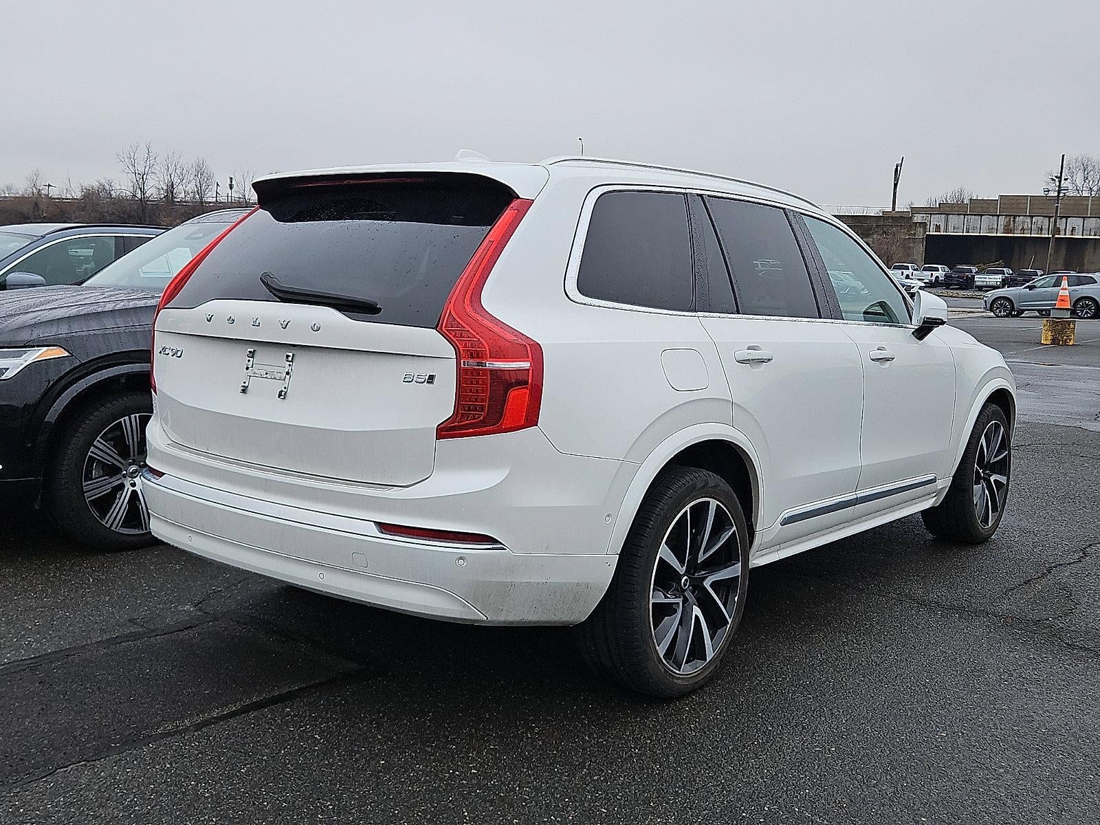 2023 Volvo XC90 B5 AWD Plus 7P