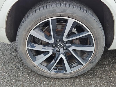 2023 Volvo XC90 B5 AWD Plus 7P