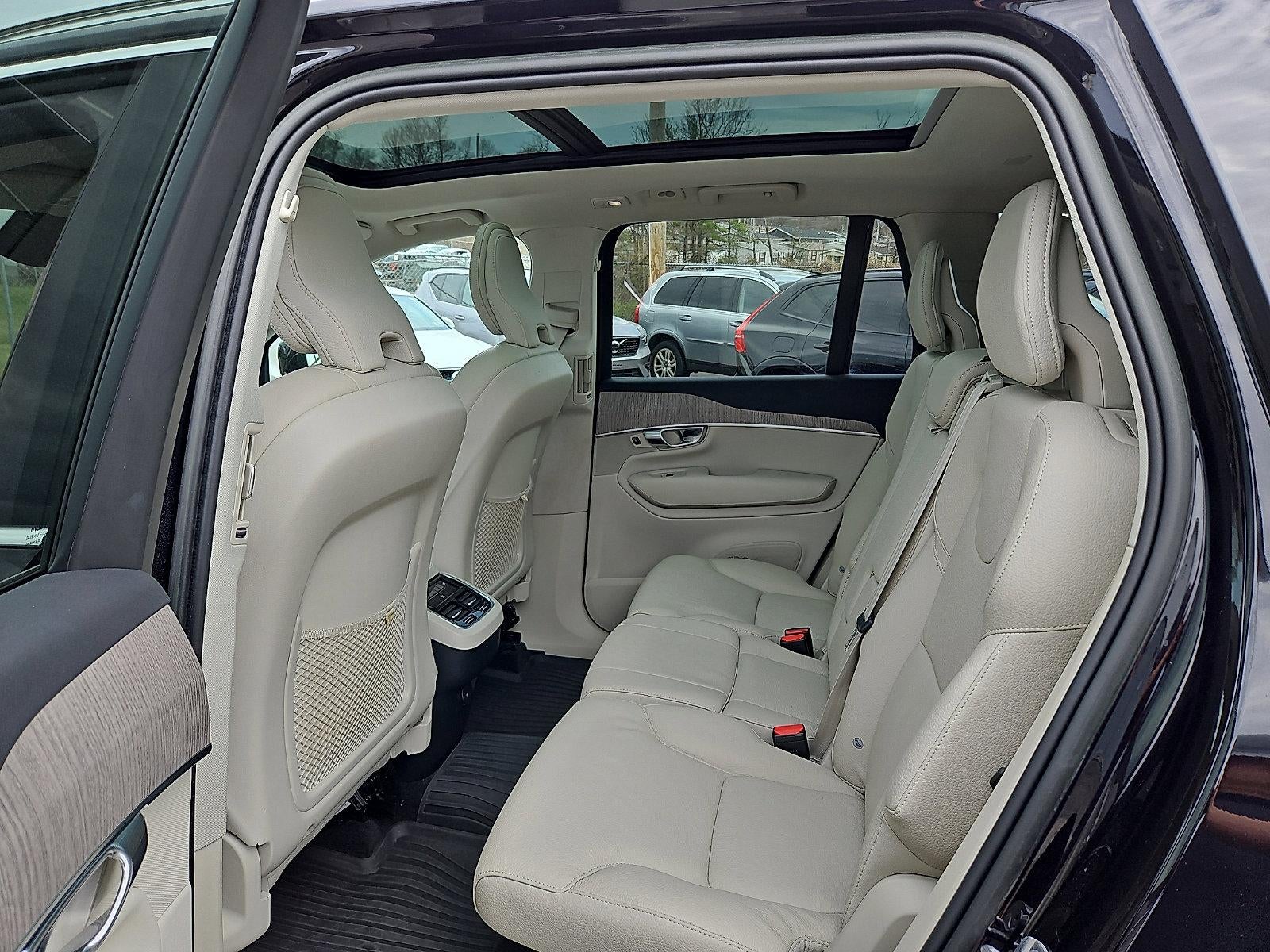 2023 Volvo XC90 B5 AWD Plus 7P