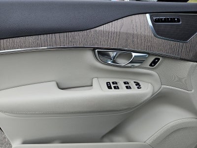 2023 Volvo XC90 B5 AWD Plus 7P