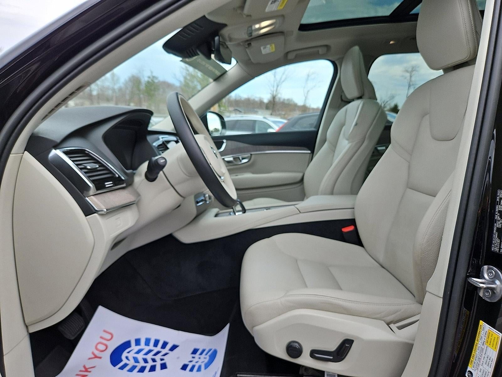 2023 Volvo XC90 B5 AWD Plus 7P