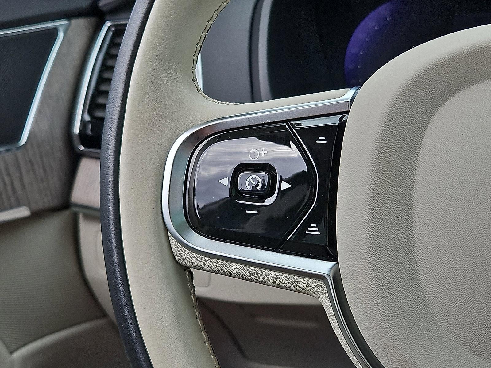 2023 Volvo XC90 B5 AWD Plus 7P
