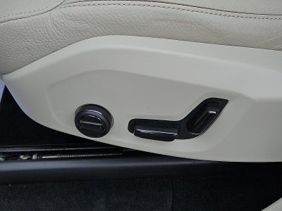 2023 Volvo XC90 B5 AWD Plus 7P