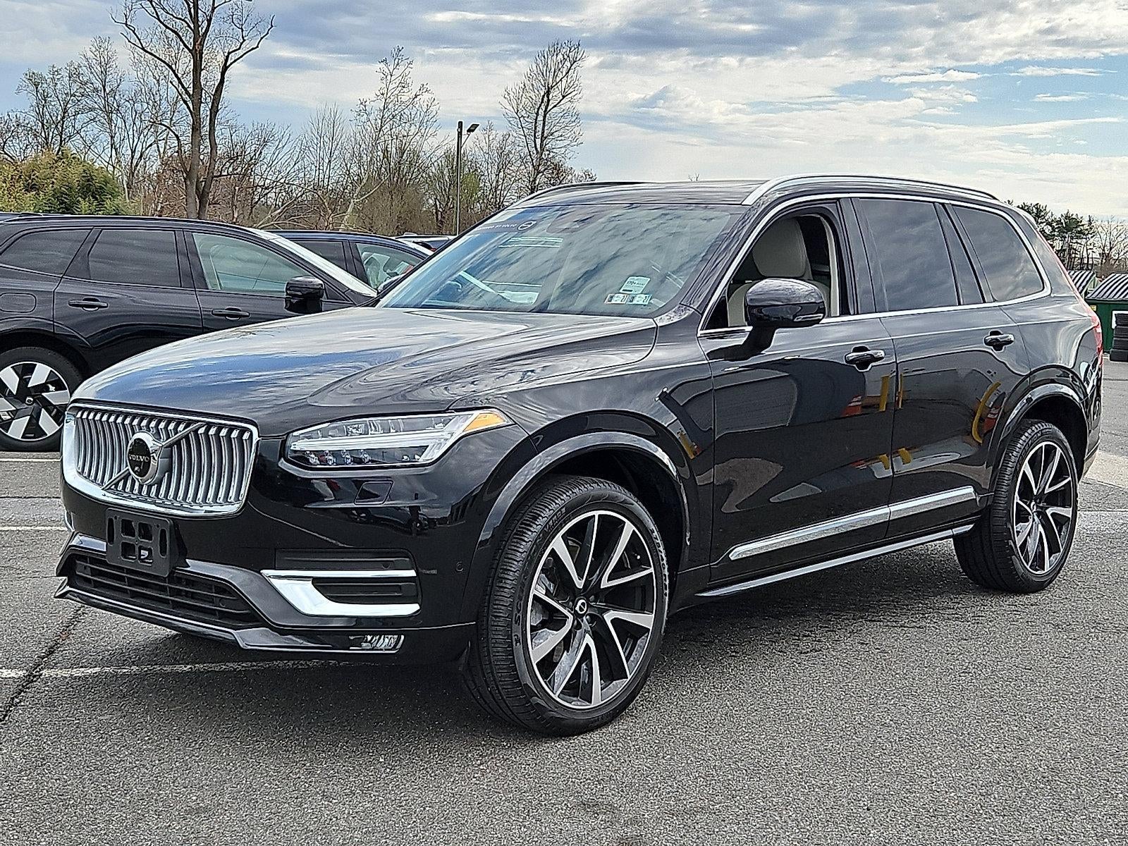2023 Volvo XC90 B5 AWD Plus 7P
