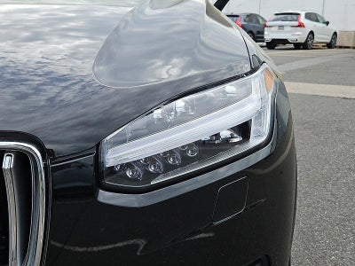 2023 Volvo XC90 B5 AWD Plus 7P