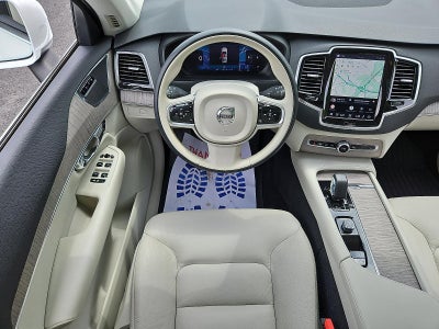 2023 Volvo XC90 B5 AWD Plus 7P