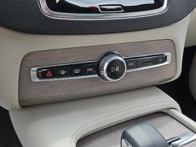 2023 Volvo XC90 B5 AWD Plus 7P