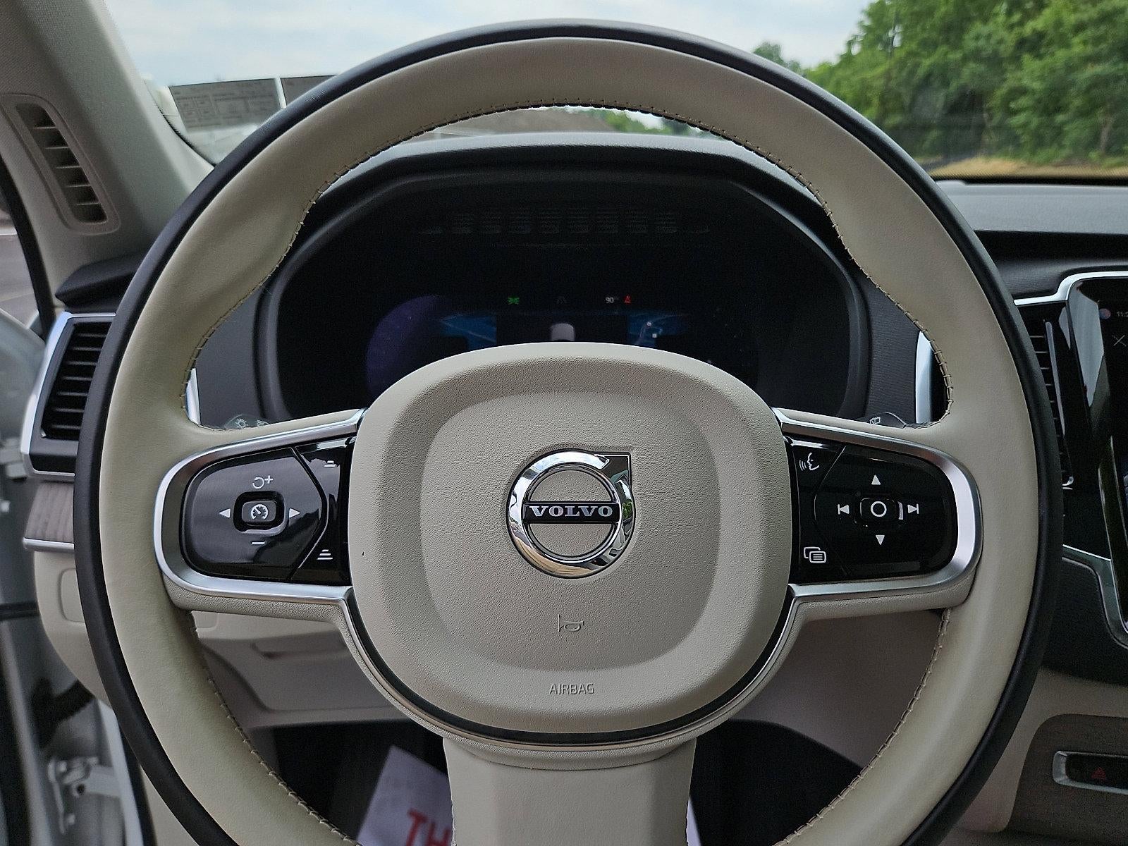 2023 Volvo XC90 B5 AWD Plus 7P