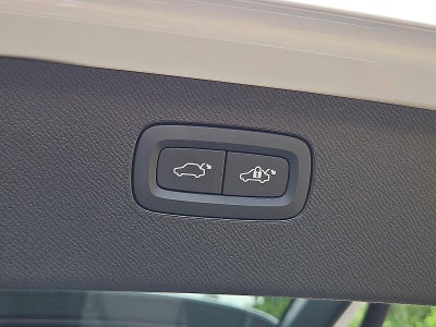 2023 Volvo XC90 B5 AWD Plus 7P