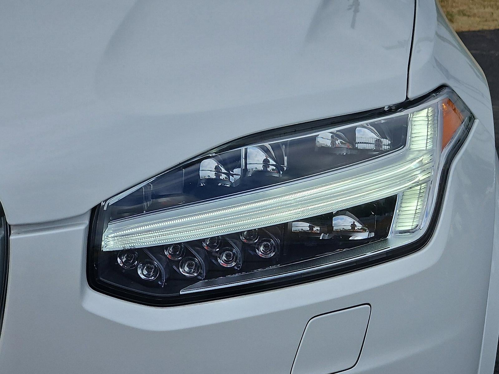 2023 Volvo XC90 B5 AWD Plus 7P