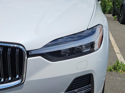 2023 Volvo XC60 B5 AWD Ultimate Bright Theme
