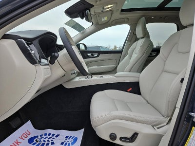 2024 Volvo XC60 B5 AWD Core Dark Theme