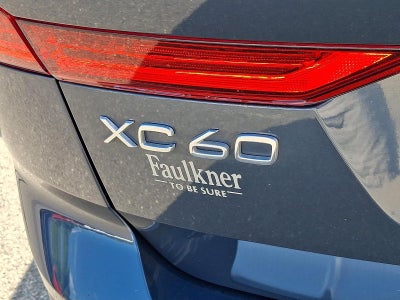 2024 Volvo XC60 B5 AWD Core Dark Theme