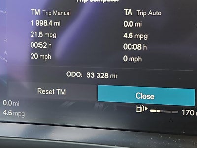 2022 Volvo XC60 B5 AWD Momentum