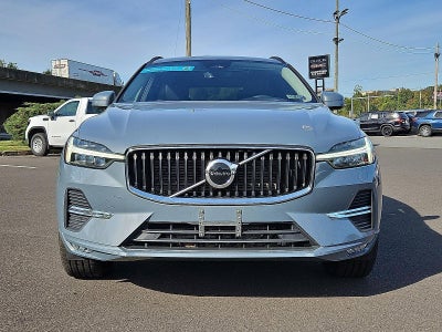 2022 Volvo XC60 B5 AWD Momentum