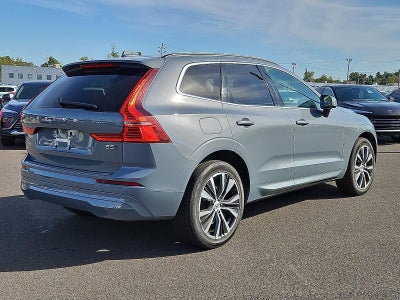 2022 Volvo XC60 B5 AWD Momentum
