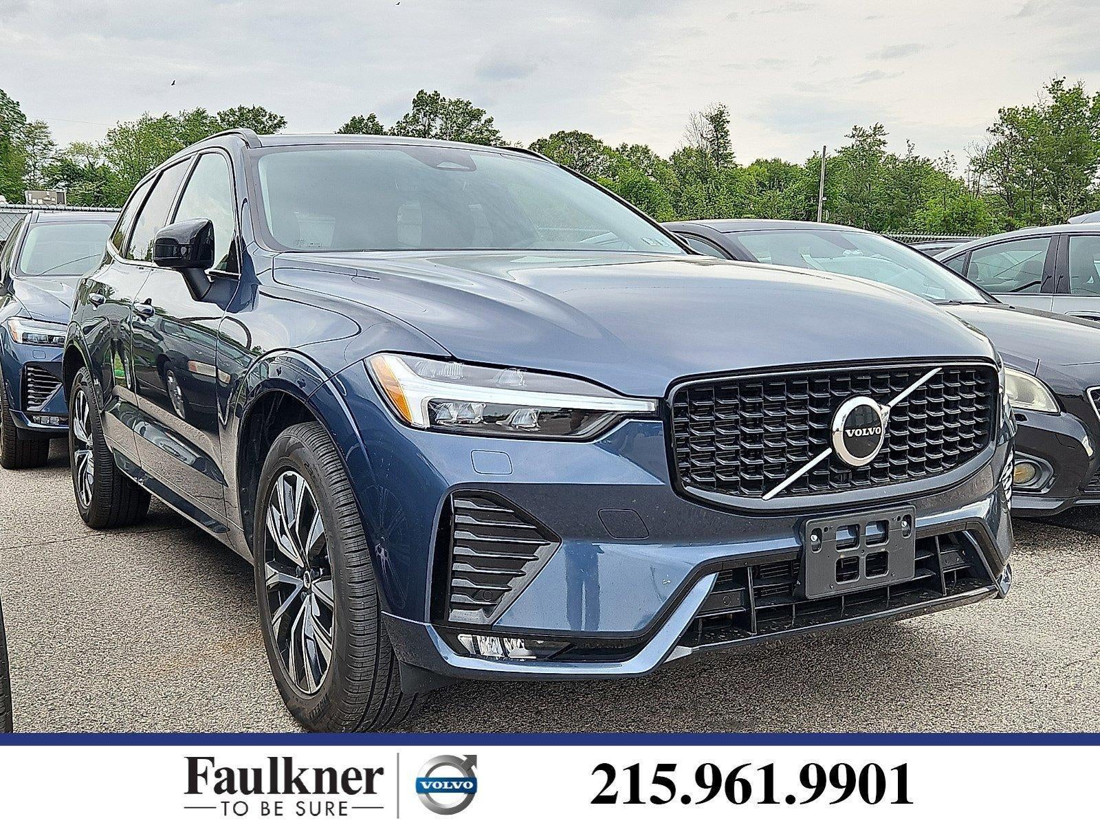 2024 Volvo XC60 B5 AWD Core Dark Theme