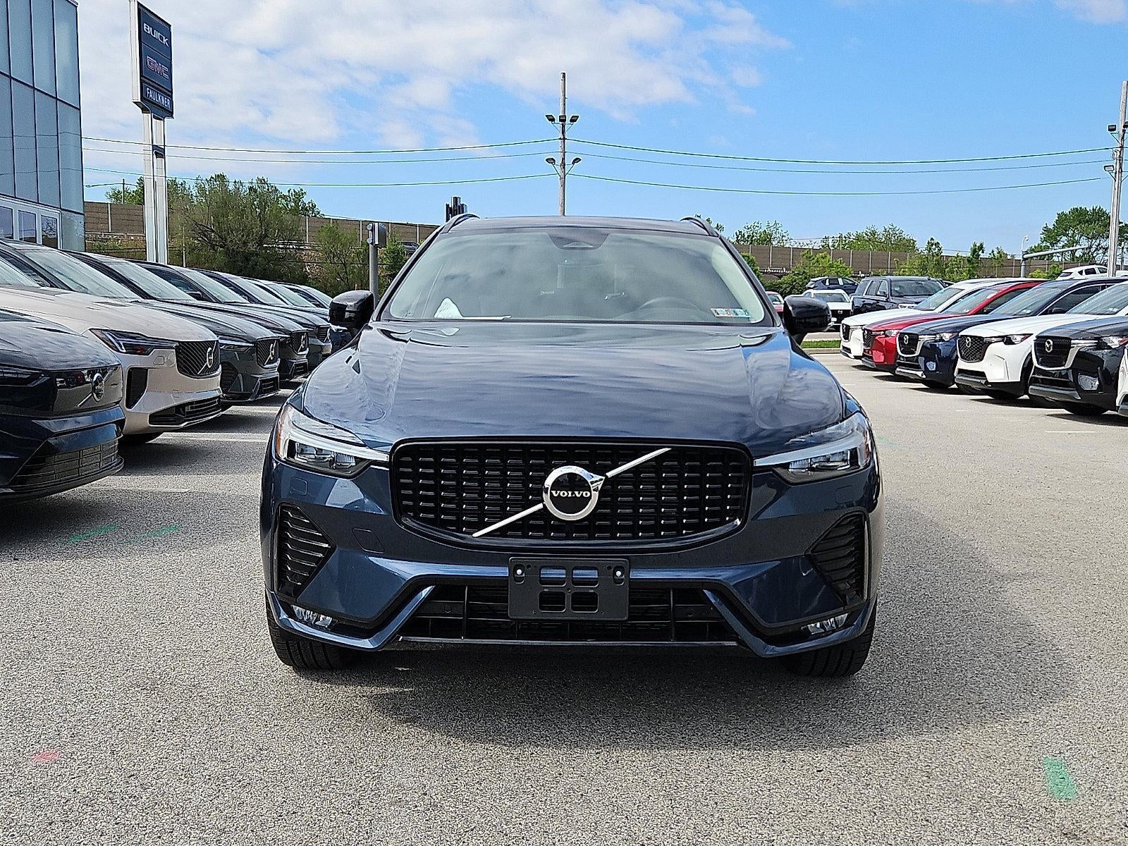 2024 Volvo XC60 B5 AWD Core Dark Theme