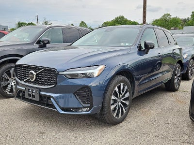 2024 Volvo XC60 B5 AWD Core Dark Theme