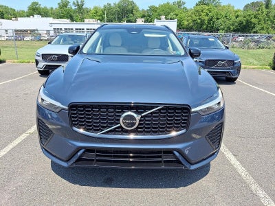 2024 Volvo XC60 B5 AWD Core Dark Theme