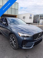 2024 Volvo XC60 B5 AWD Plus Dark Theme