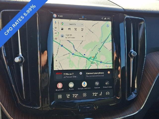 2024 Volvo XC60 B5 AWD Plus Dark Theme