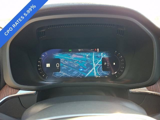 2024 Volvo XC60 B5 AWD Plus Dark Theme