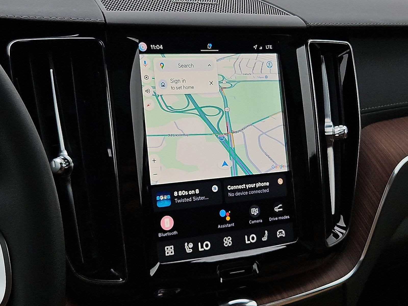 2024 Volvo XC60 B5 AWD Ultimate Dark Theme