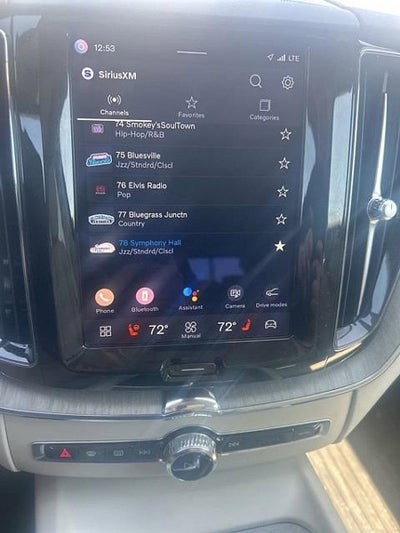 2023 Volvo XC60 B5 AWD Plus Bright Theme