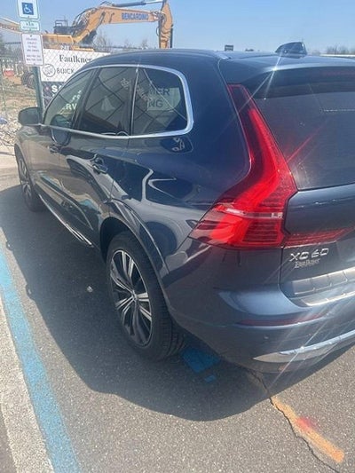 2023 Volvo XC60 B5 AWD Plus Bright Theme