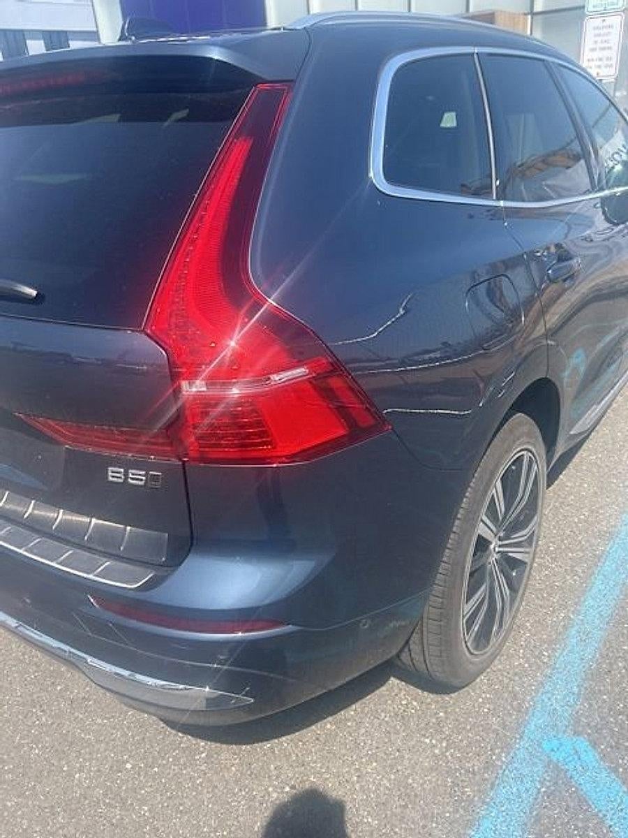 2023 Volvo XC60 B5 AWD Plus Bright Theme