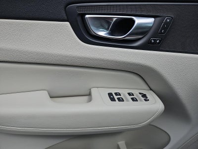 2023 Volvo XC60 B5 AWD Core