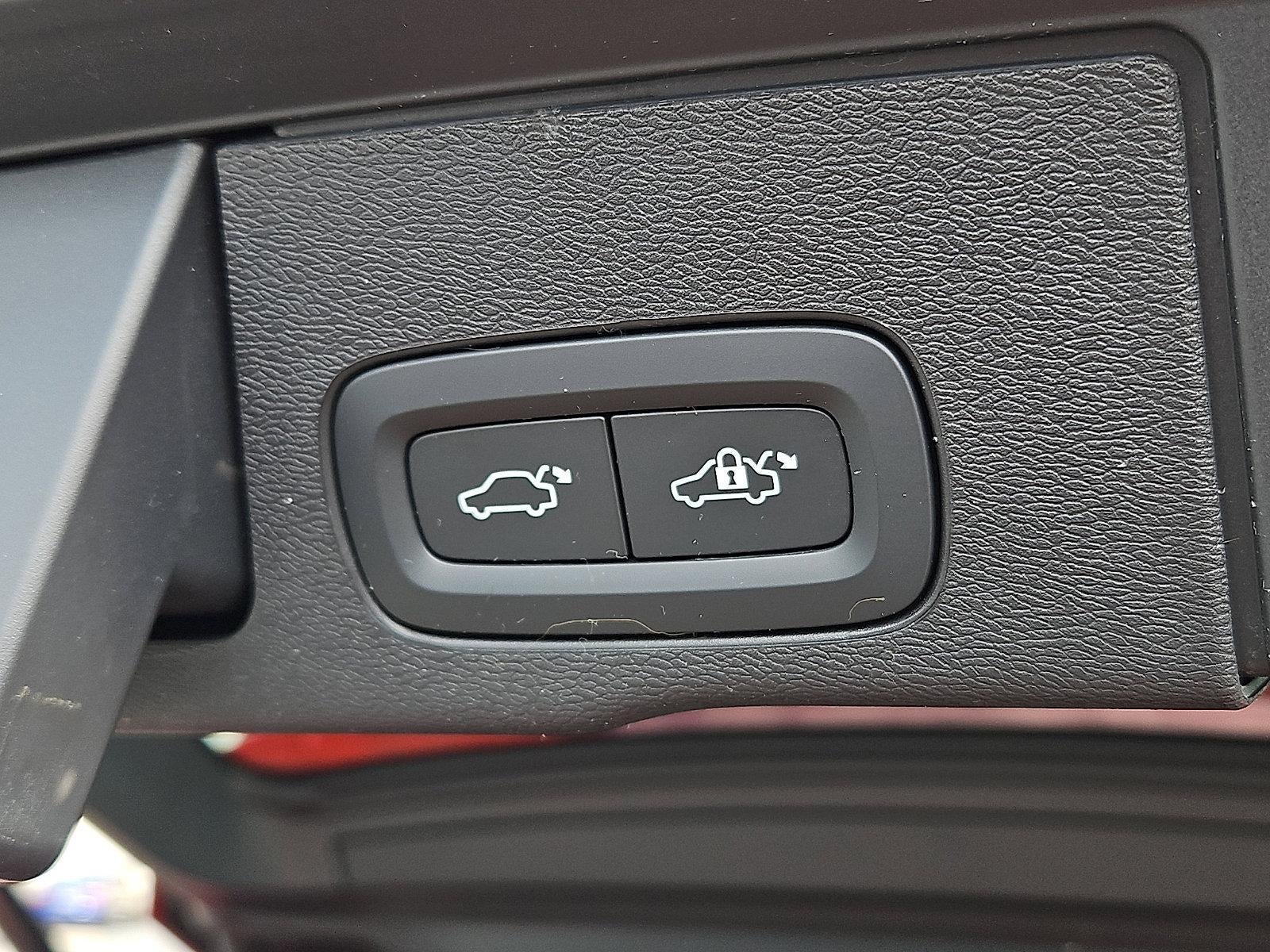 2023 Volvo XC60 B5 AWD Core