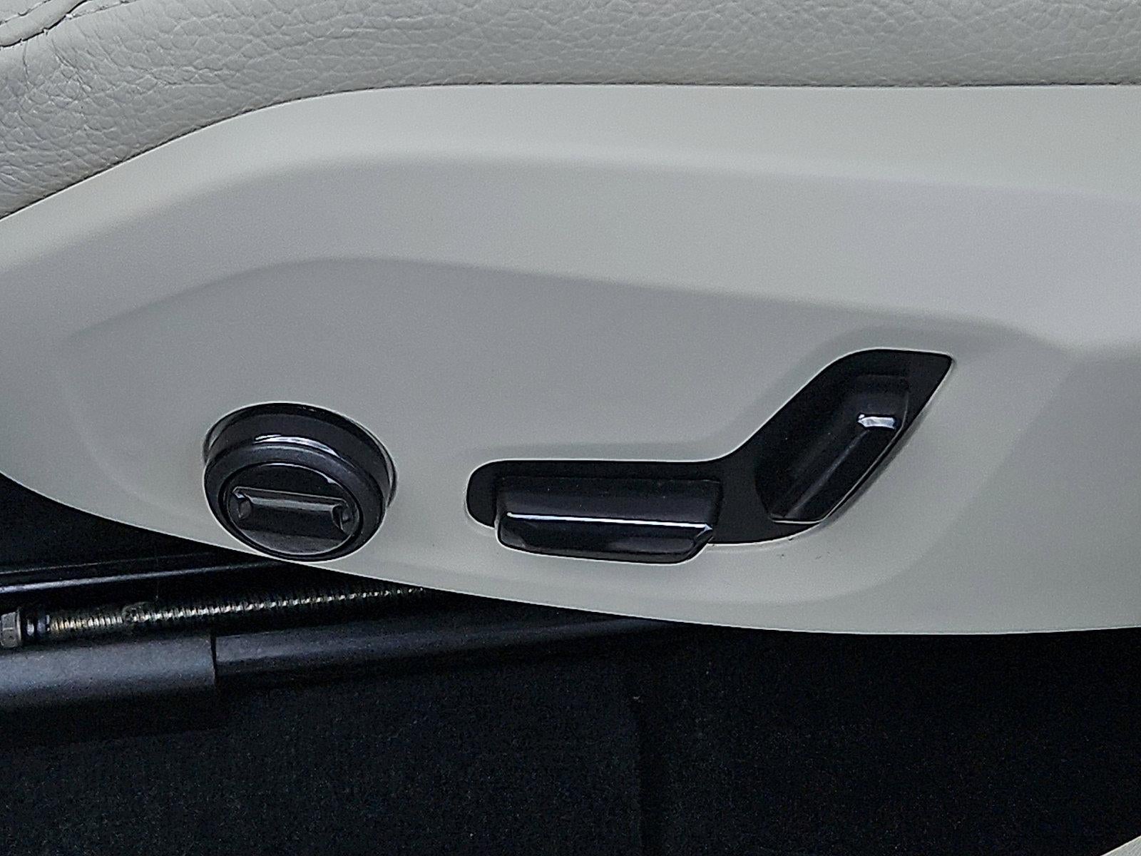 2023 Volvo XC60 B5 AWD Core