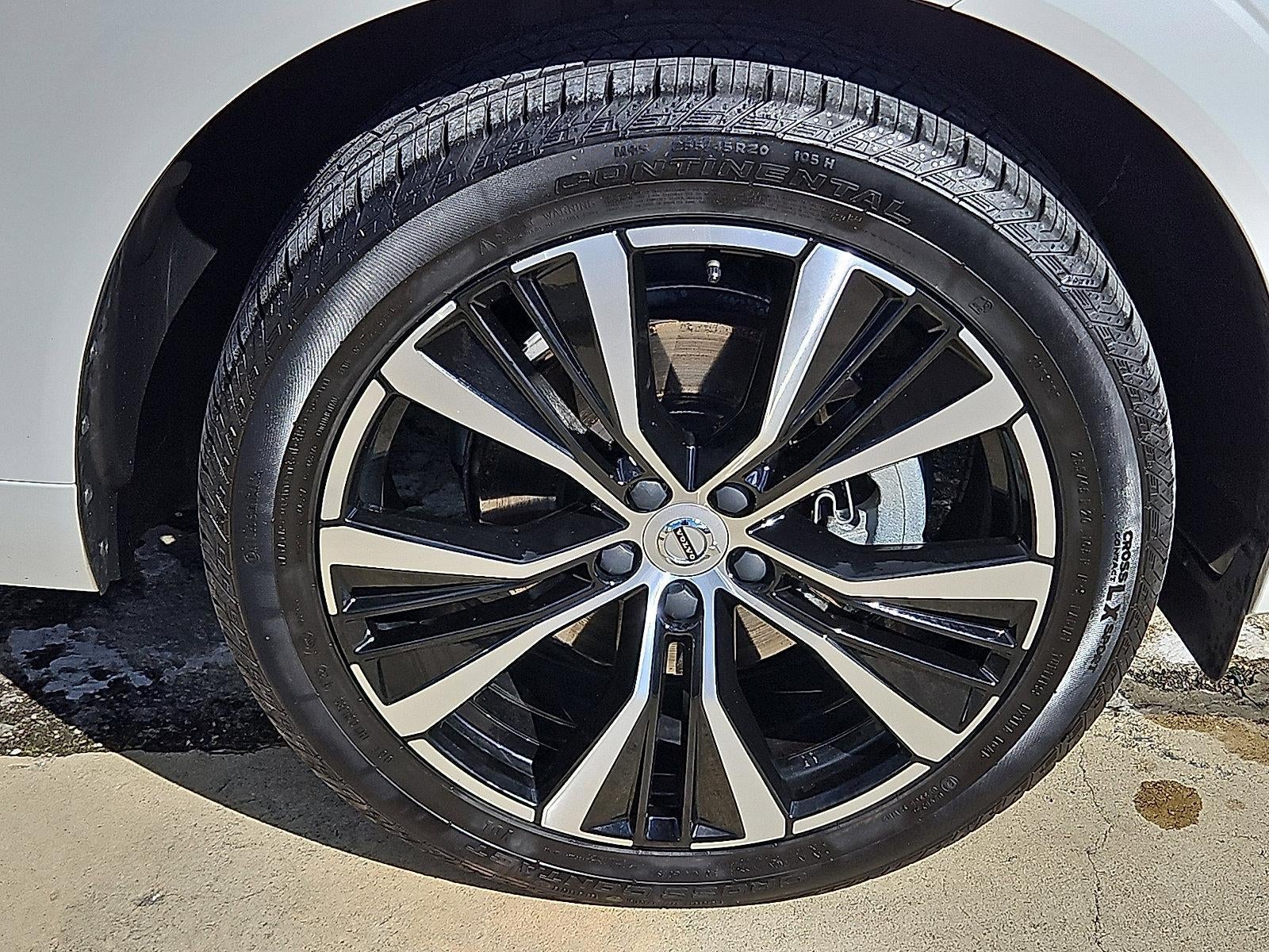 2023 Volvo XC60 B5 AWD Plus Dark Theme