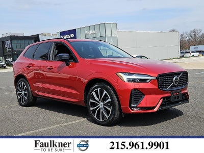 2023 Volvo XC60 B5 AWD Plus Dark Theme