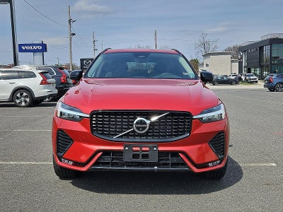 2023 Volvo XC60 B5 AWD Plus Dark Theme