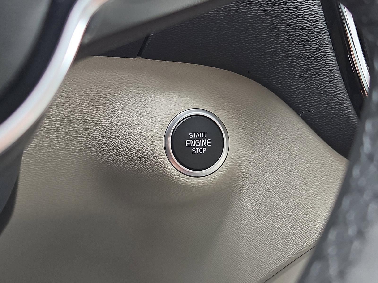 2023 Volvo XC40 B5 AWD Ultimate Bright Theme