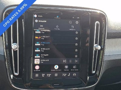 2024 Volvo XC40 B5 AWD Plus Bright Theme