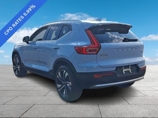 2024 Volvo XC40 B5 AWD Plus Bright Theme