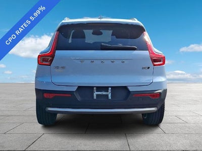 2024 Volvo XC40 B5 AWD Plus Bright Theme