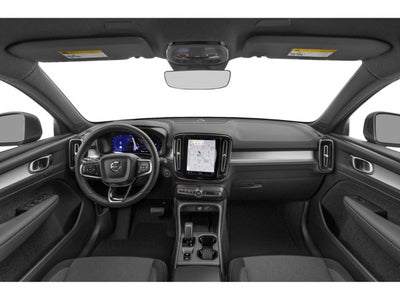 2024 Volvo XC40 B5 AWD Core Bright Theme