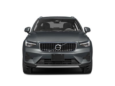 2024 Volvo XC40 B5 AWD Core Bright Theme
