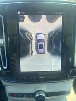 2023 Volvo XC40 B5 AWD Plus Bright Theme